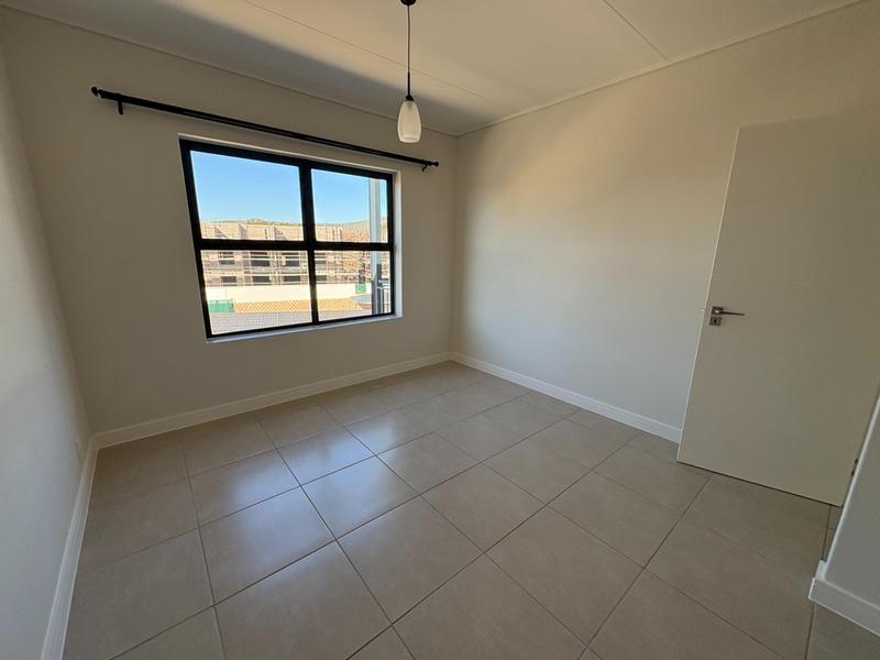 To Let 1 Bedroom Property for Rent in Richwood Western Cape